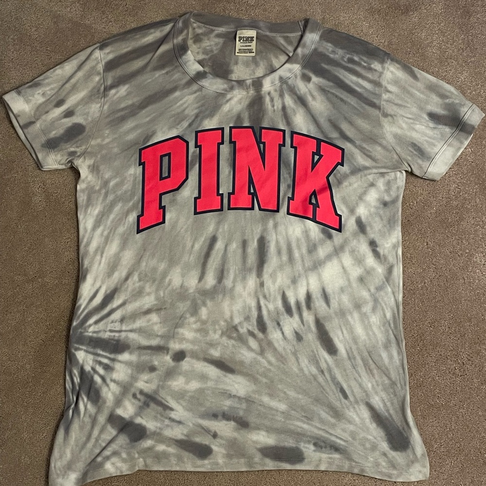 PINK-Victoria’s Secret Tee